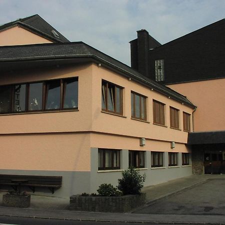 Hotel Restaurant Braas Esch-sur-Sûre Kültér fotó