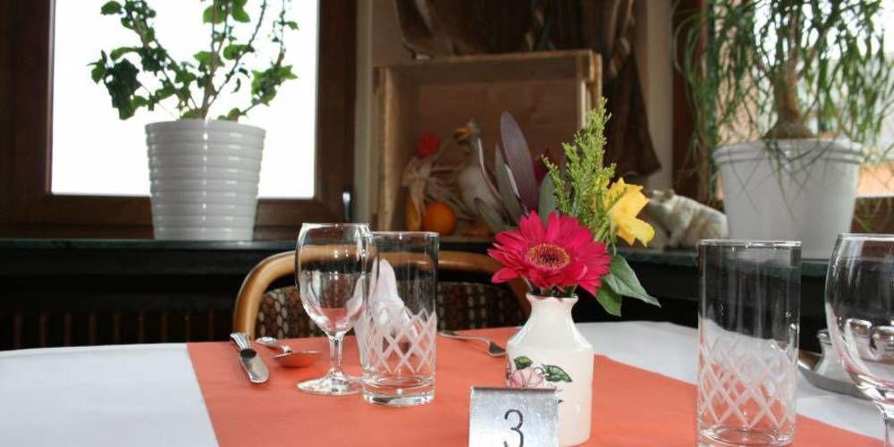 Hotel Restaurant Braas Esch-sur-Sûre Kültér fotó
