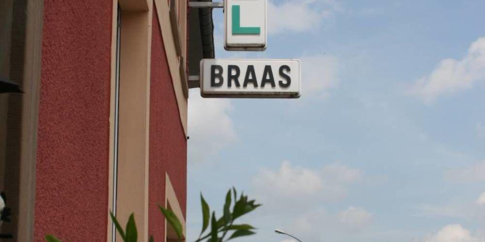 Hotel Restaurant Braas Esch-sur-Sûre Kültér fotó